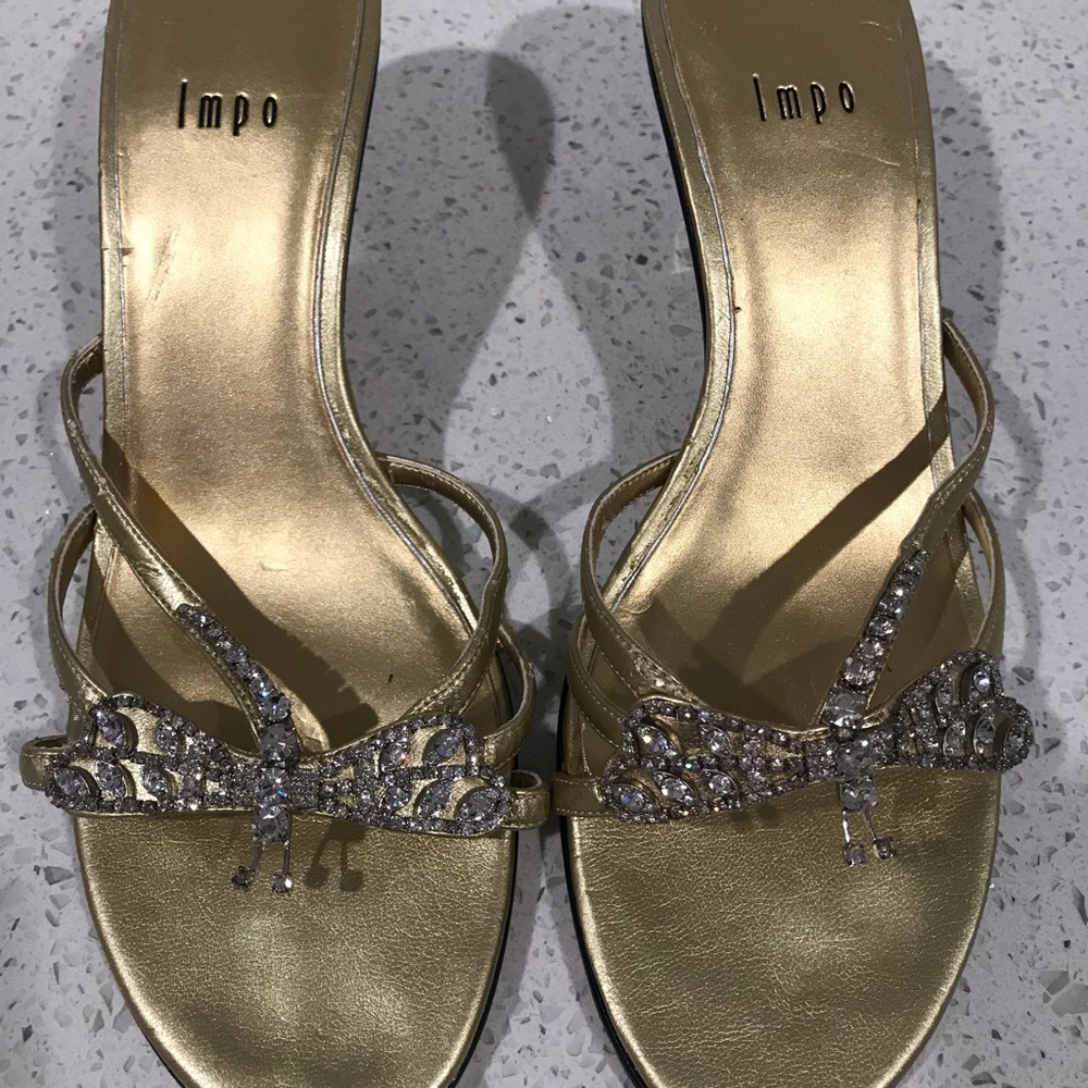 Gold mini heel with crystal dragonfly